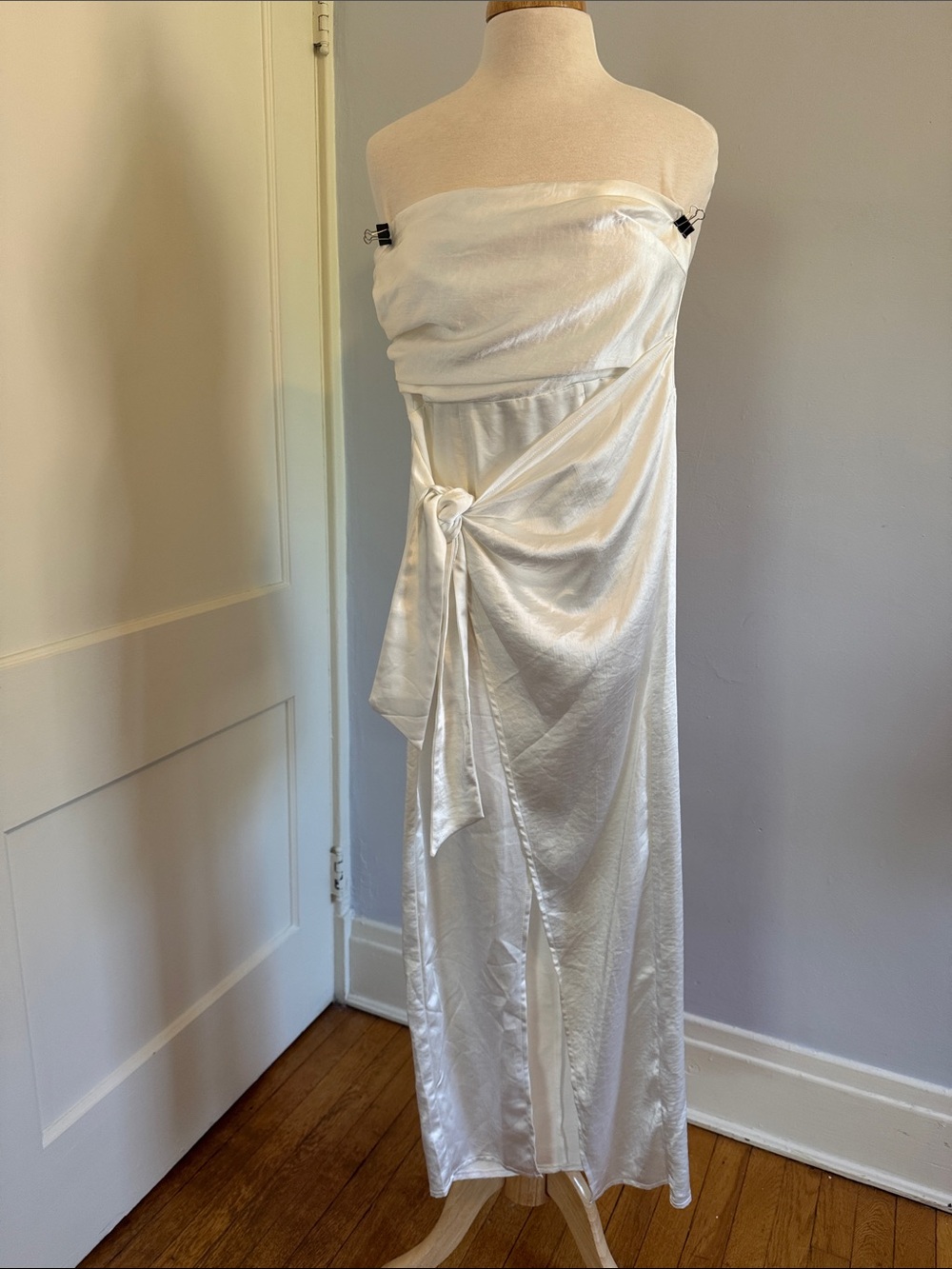 Strapless Satin Tie-Waist Midi Dress - Ivory